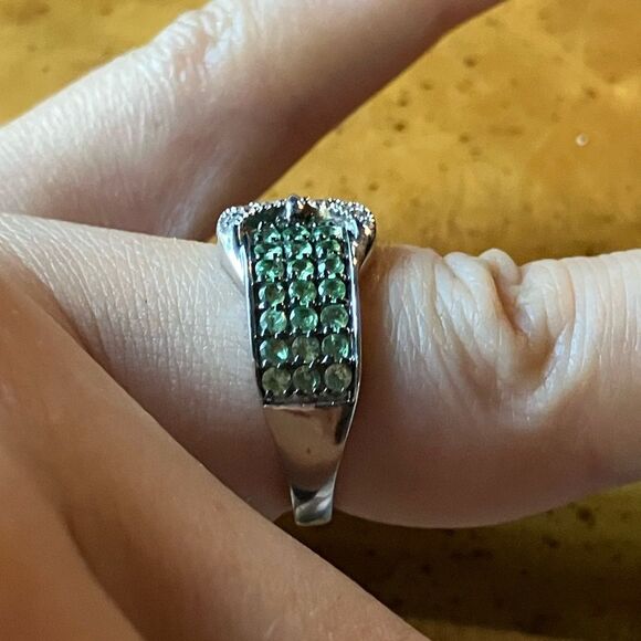 Natural Tsavorite Garnet Sterling Silver Buckle Ring Size 6 - Picture 3 of 9